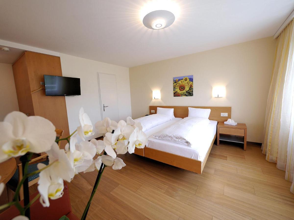 Hotel Restaurant Eichberg Seengen 외부 사진