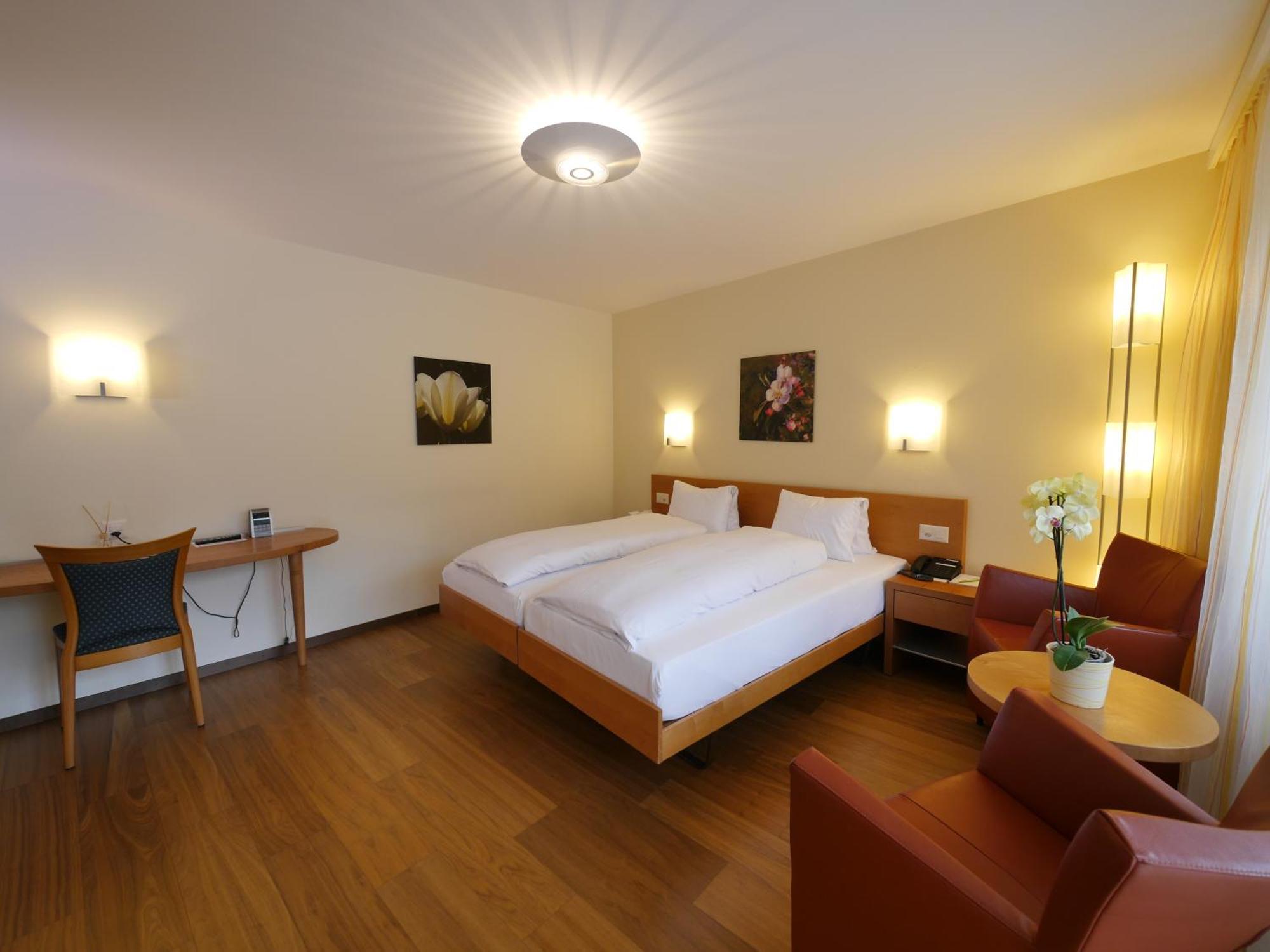 Hotel Restaurant Eichberg Seengen 객실 사진