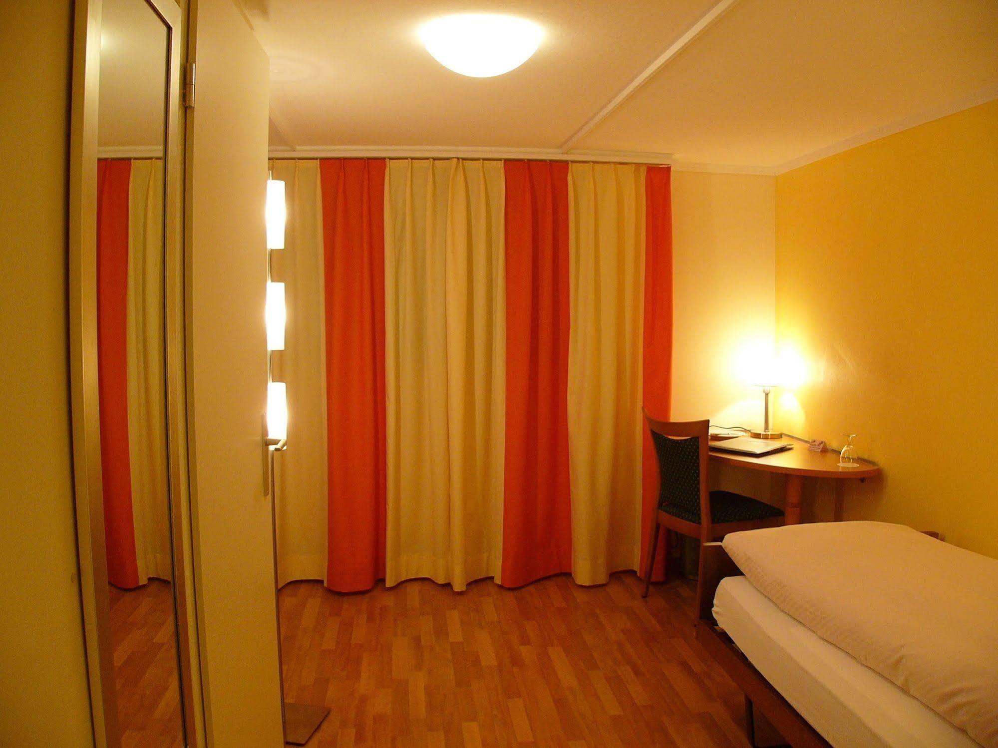 Hotel Restaurant Eichberg Seengen 외부 사진